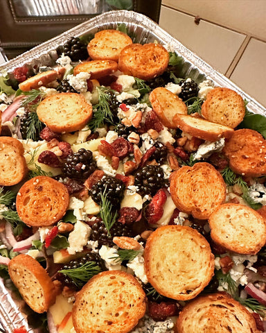 Blackberry blue cheese salad