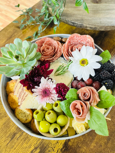 Mother’s Day Tin and succulent